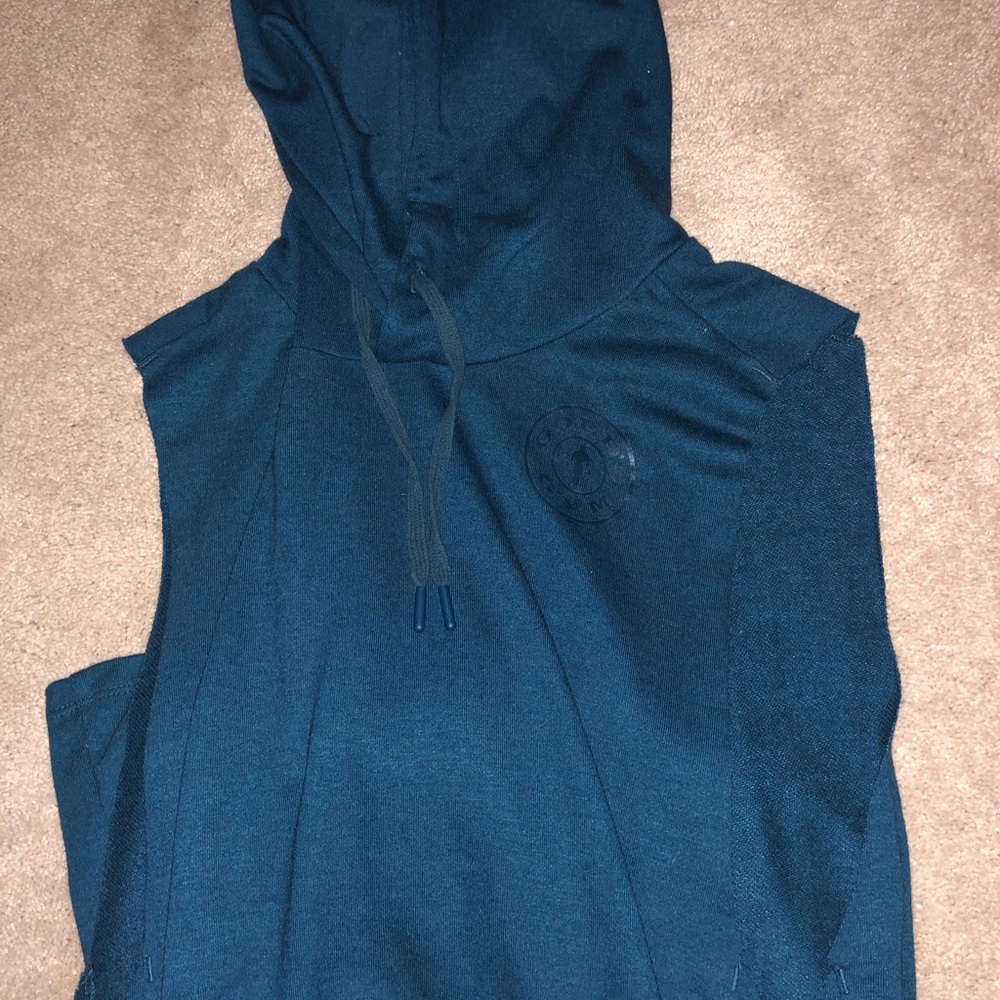 Gymshark x Gold’s Gym Sleeveless Hoodie